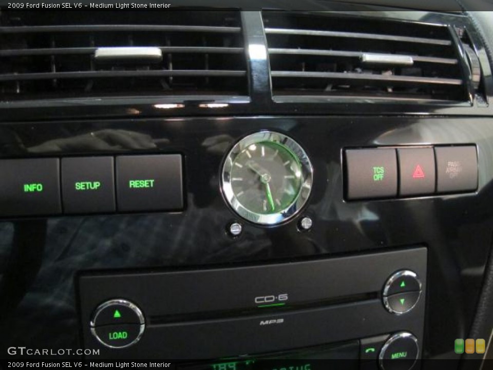 Medium Light Stone Interior Controls for the 2009 Ford Fusion SEL V6 #74009473
