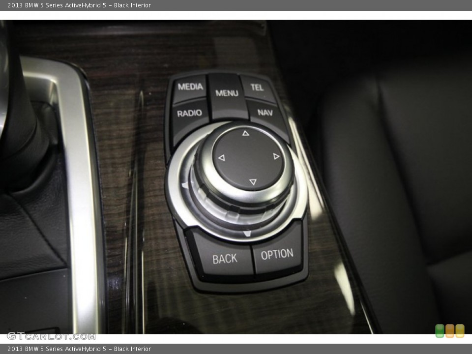 Black Interior Controls for the 2013 BMW 5 Series ActiveHybrid 5 #74034594