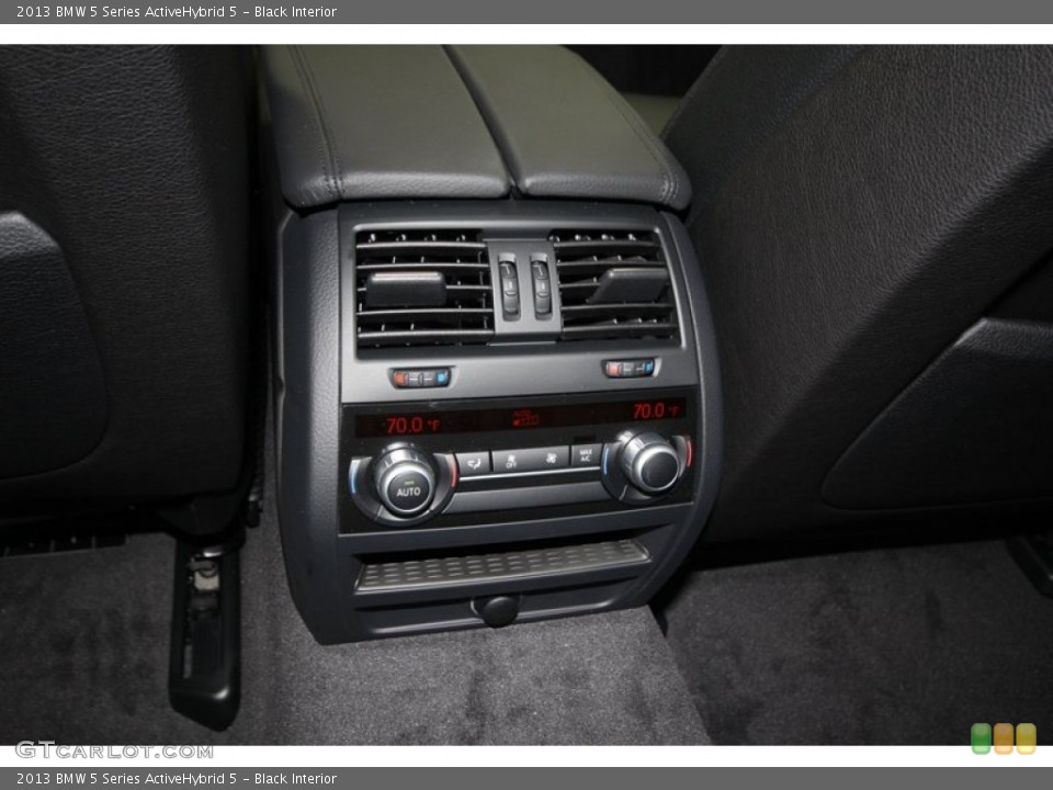 Black Interior Controls for the 2013 BMW 5 Series ActiveHybrid 5 #74034696