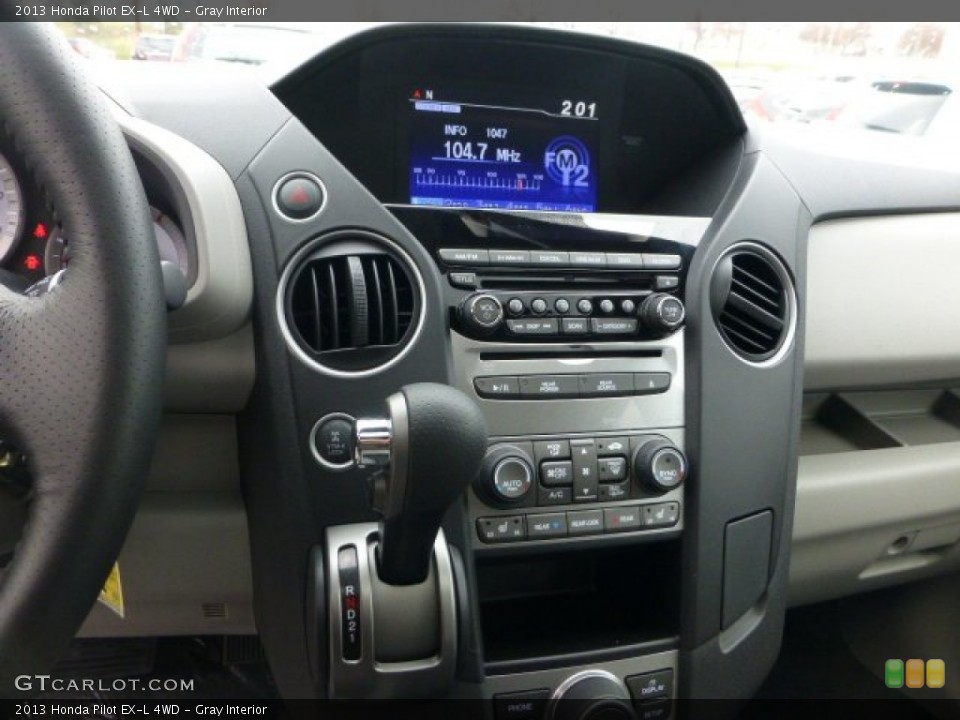Gray Interior Controls for the 2013 Honda Pilot EX-L 4WD #74036934