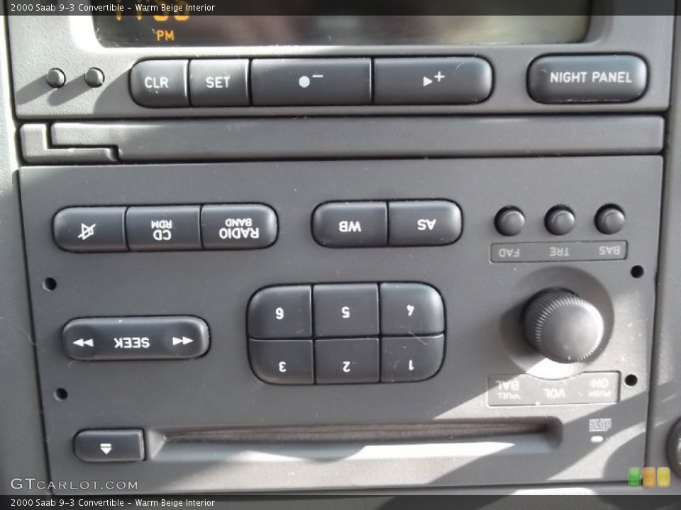 Warm Beige Interior Audio System for the 2000 Saab 9-3 Convertible #74050529