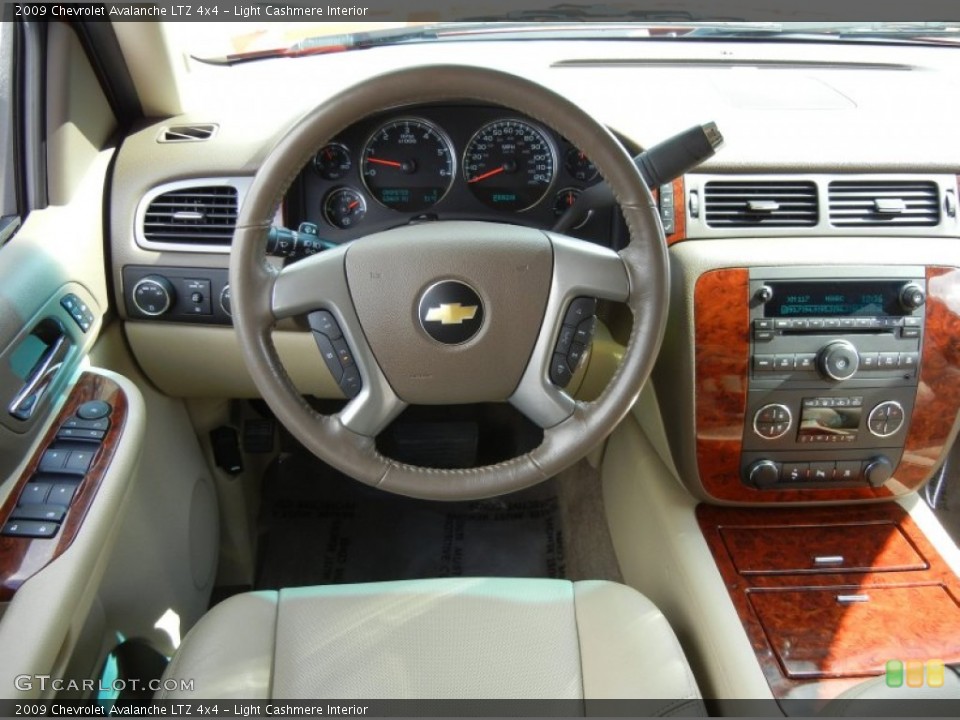 Light Cashmere Interior Dashboard for the 2009 Chevrolet Avalanche LTZ 4x4 #74071577