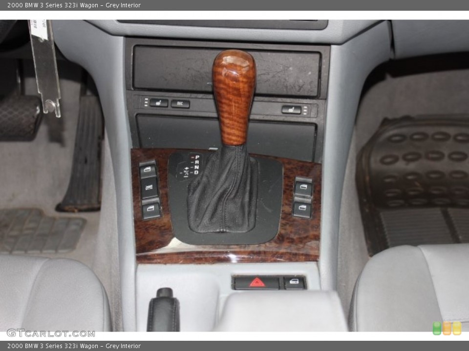 Grey Interior Transmission for the 2000 BMW 3 Series 323i Wagon #74076194