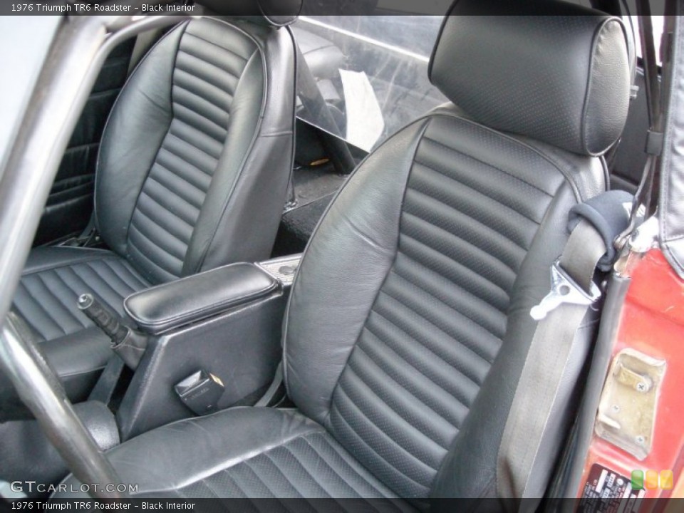 Black Interior Front Seat for the 1976 Triumph TR6 Roadster #74082047