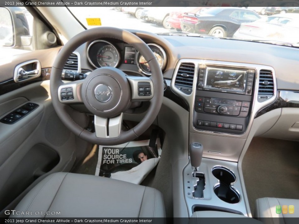 Dark Graystone/Medium Graystone Interior Dashboard for the 2013 Jeep Grand Cherokee Altitude #74084771