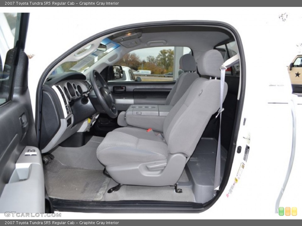 Graphite Gray Interior Photo for the 2007 Toyota Tundra SR5 Regular Cab #74093318