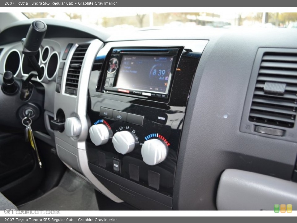 Graphite Gray Interior Controls for the 2007 Toyota Tundra SR5 Regular Cab #74093369