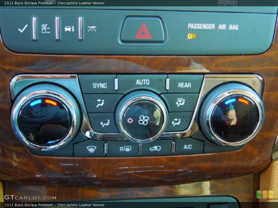 Choccachino Leather Interior Controls for the 2013 Buick Enclave Premium #74104871