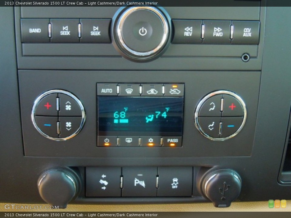 Light Cashmere/Dark Cashmere Interior Controls for the 2013 Chevrolet Silverado 1500 LT Crew Cab #74105464
