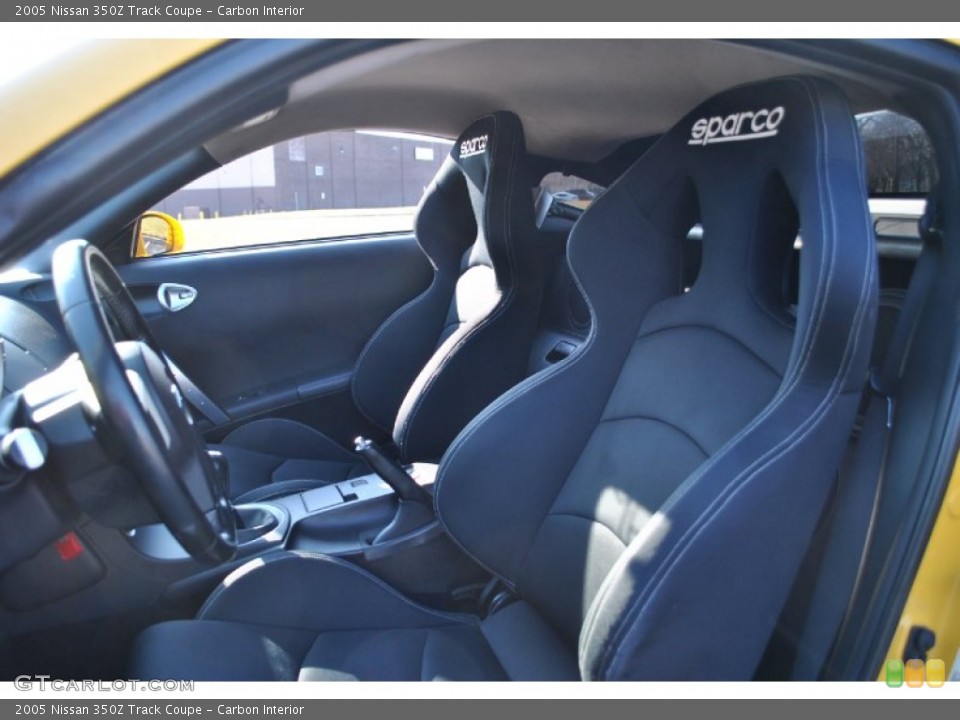 Carbon Interior Photo for the 2005 Nissan 350Z Track Coupe #74106637