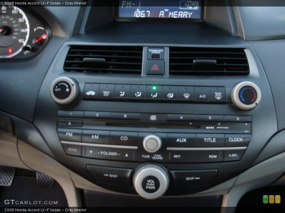 Gray Interior Controls for the 2008 Honda Accord LX-P Sedan #74113712