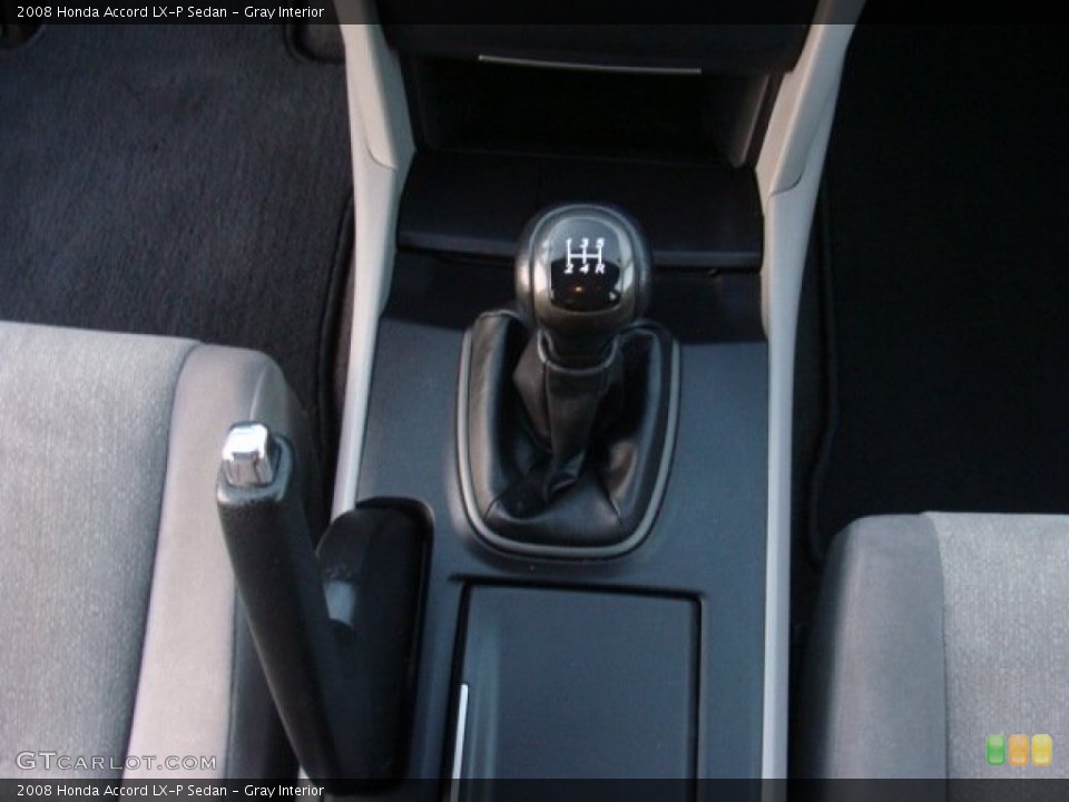 Gray Interior Transmission for the 2008 Honda Accord LX-P Sedan #74113731