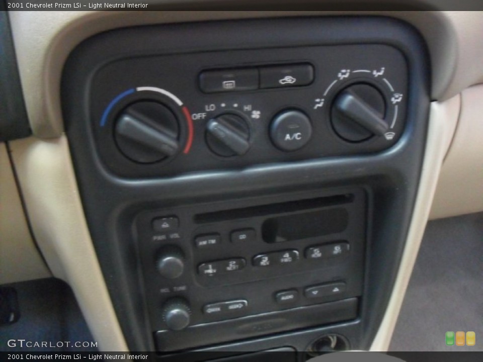 Light Neutral Interior Controls for the 2001 Chevrolet Prizm LSi #74115625