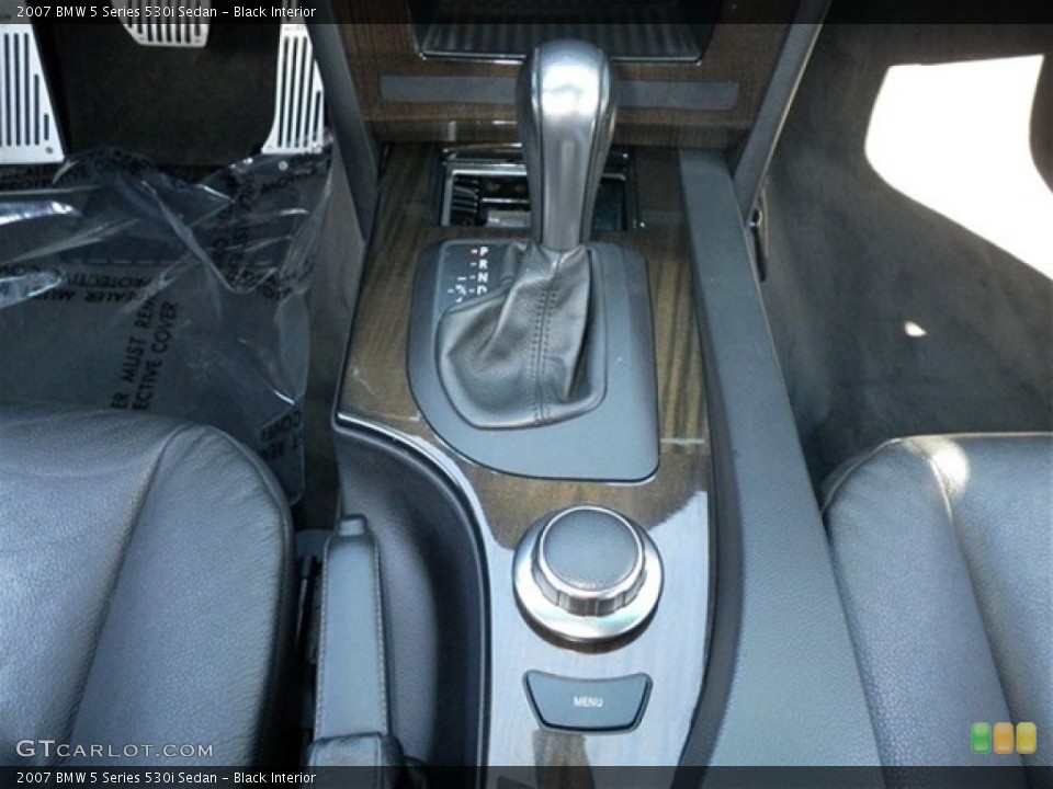 Black Interior Transmission for the 2007 BMW 5 Series 530i Sedan #74117167