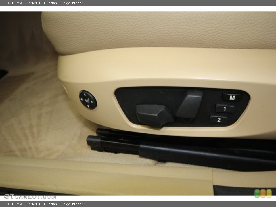 Beige Interior Controls for the 2011 BMW 3 Series 328i Sedan #74117843