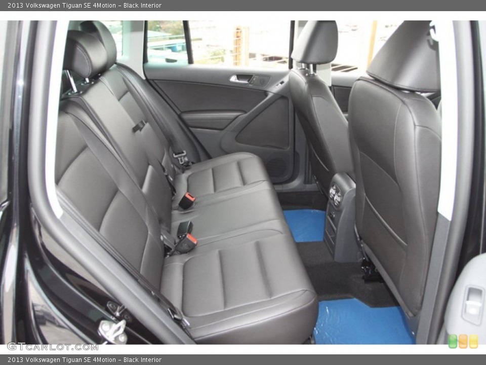 Black Interior Rear Seat for the 2013 Volkswagen Tiguan SE 4Motion #74120907