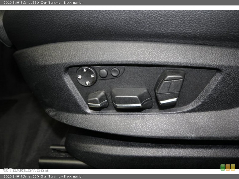 Black Interior Controls for the 2010 BMW 5 Series 550i Gran Turismo #74126990