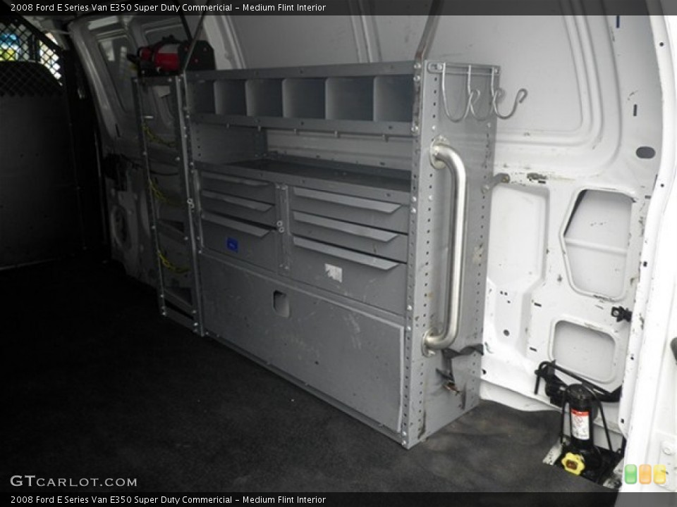 Medium Flint Interior Photo for the 2008 Ford E Series Van E350 Super Duty Commericial #74127587