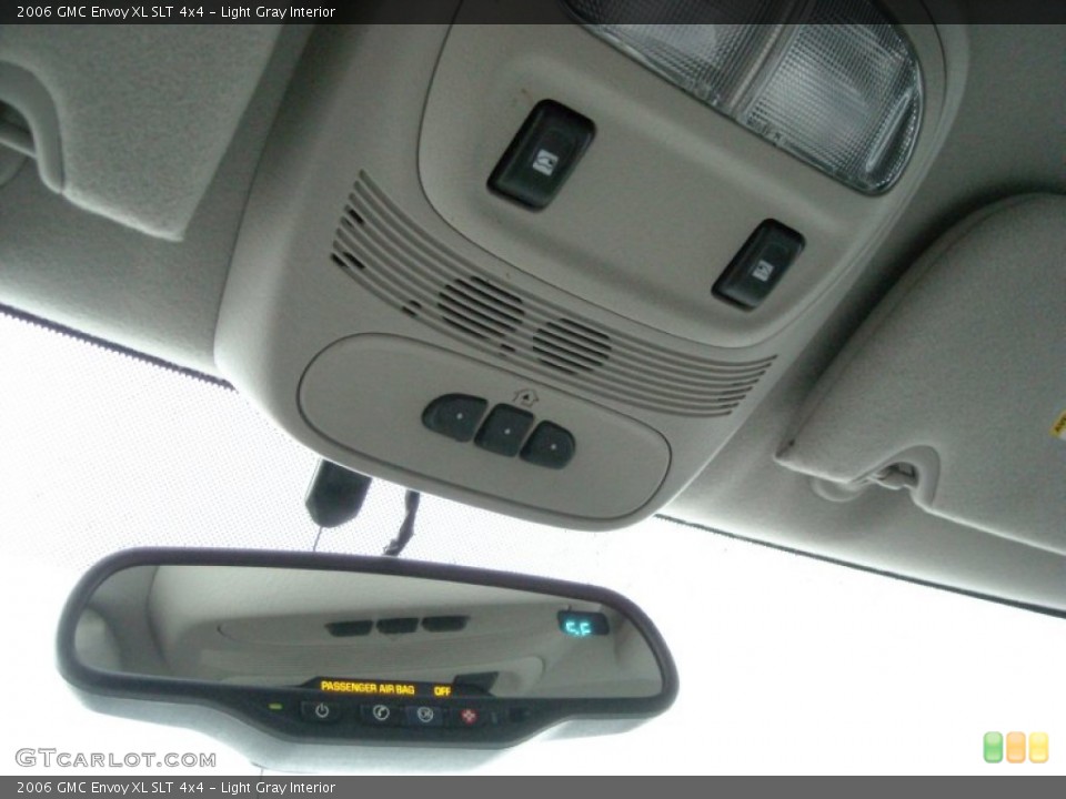 Light Gray Interior Controls for the 2006 GMC Envoy XL SLT 4x4 #74127784