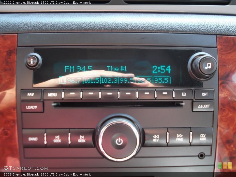 Ebony Interior Audio System for the 2009 Chevrolet Silverado 1500 LTZ Crew Cab #74142463