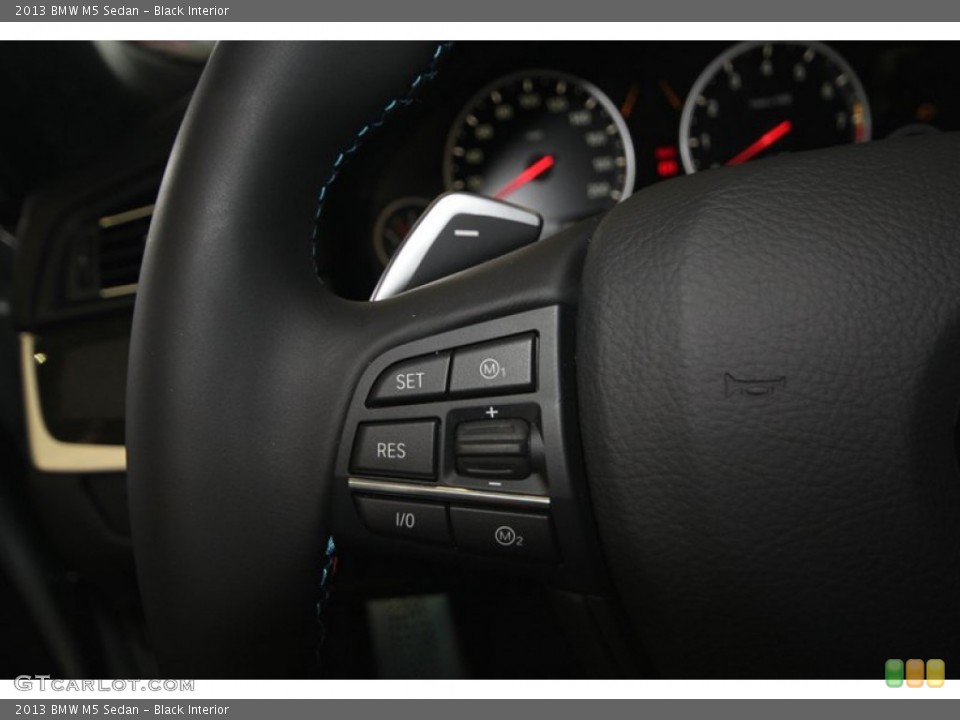 Black Interior Controls for the 2013 BMW M5 Sedan #74147808