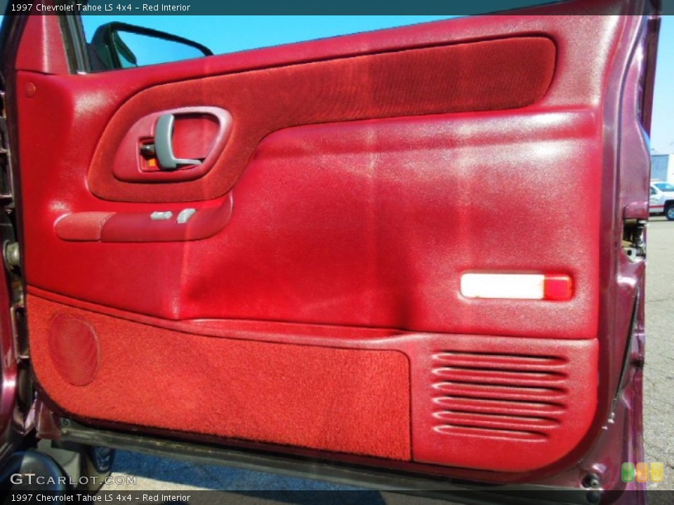 Red Interior Door Panel for the 1997 Chevrolet Tahoe LS 4x4 #74155681