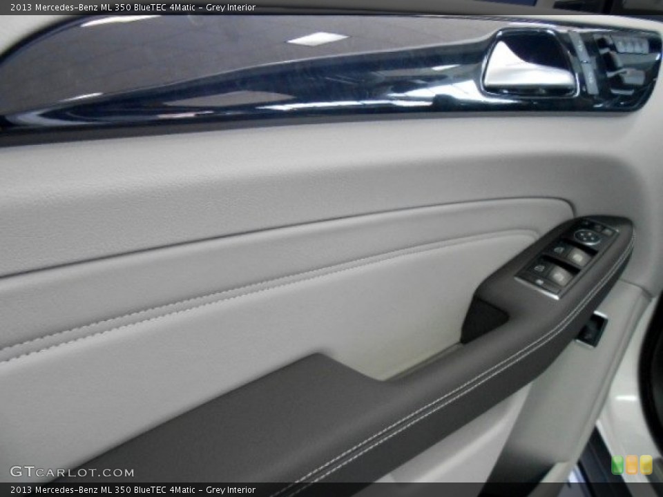 Grey Interior Door Panel for the 2013 Mercedes-Benz ML 350 BlueTEC 4Matic #74178251