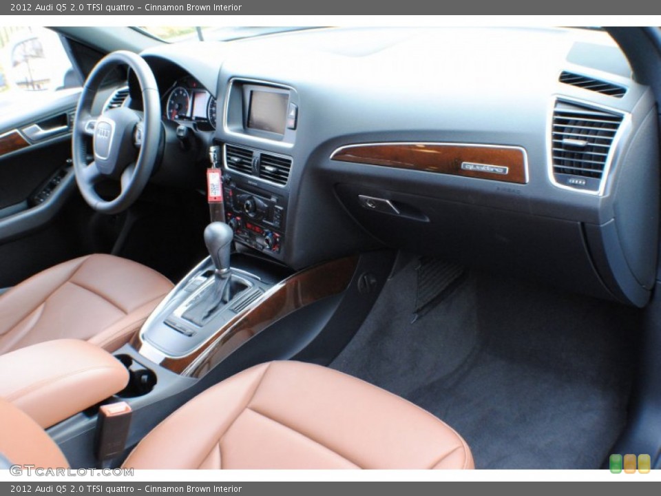 Cinnamon Brown Interior Dashboard for the 2012 Audi Q5 2.0 TFSI quattro #74178328