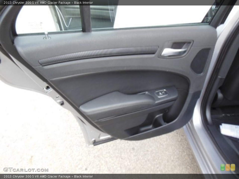 Black Interior Door Panel for the 2013 Chrysler 300 S V6 AWD Glacier Package #74203055