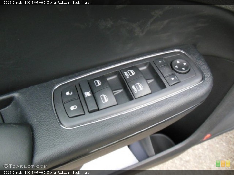 Black Interior Controls for the 2013 Chrysler 300 S V6 AWD Glacier Package #74203079