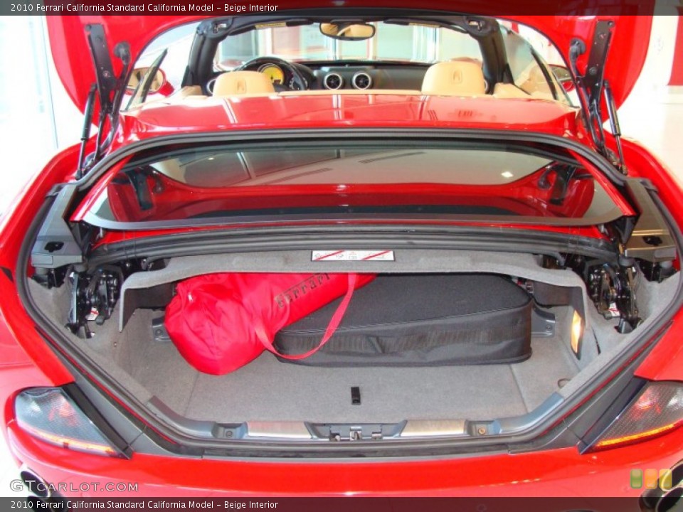 Beige Interior Trunk for the 2010 Ferrari California  #74233797