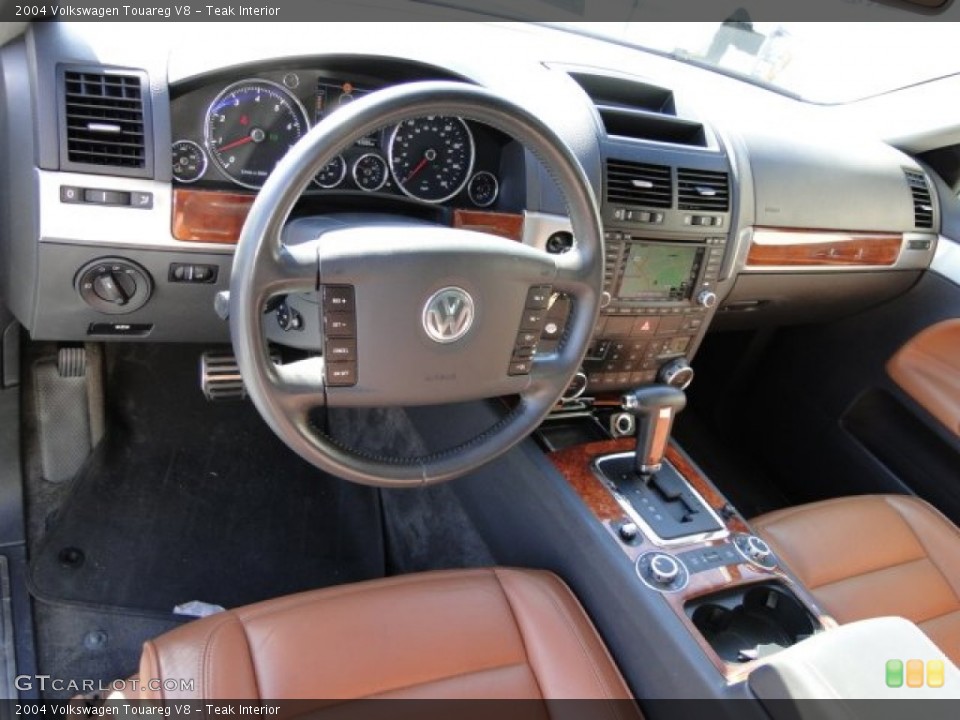 Teak Interior Photo for the 2004 Volkswagen Touareg V8 #74238859