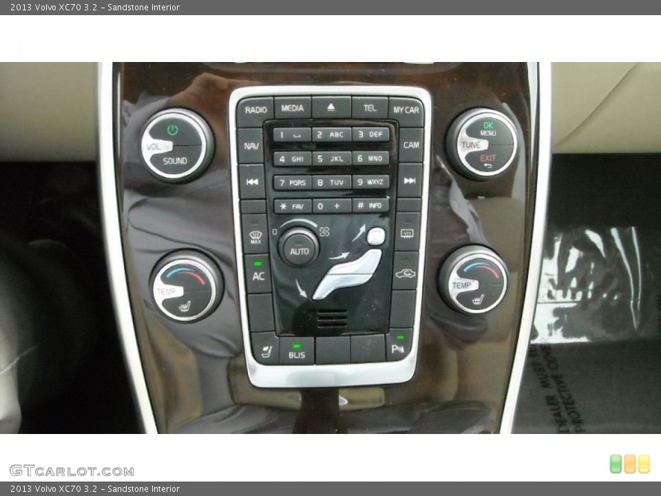 Sandstone Interior Controls for the 2013 Volvo XC70 3.2 #74272597