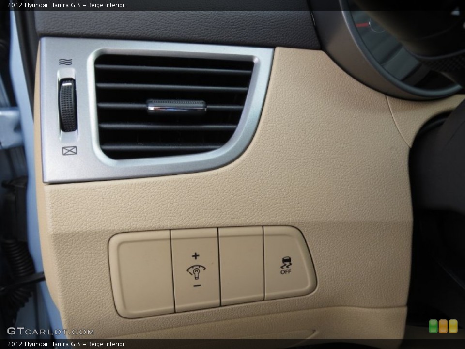 Beige Interior Controls for the 2012 Hyundai Elantra GLS #74275615