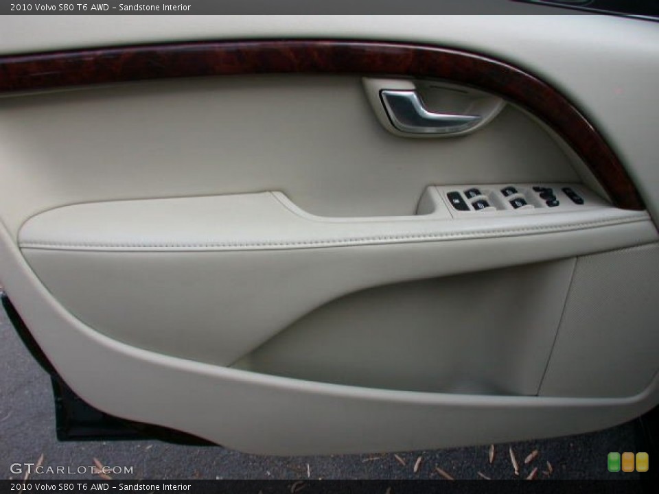 Sandstone Interior Door Panel for the 2010 Volvo S80 T6 AWD #74289913
