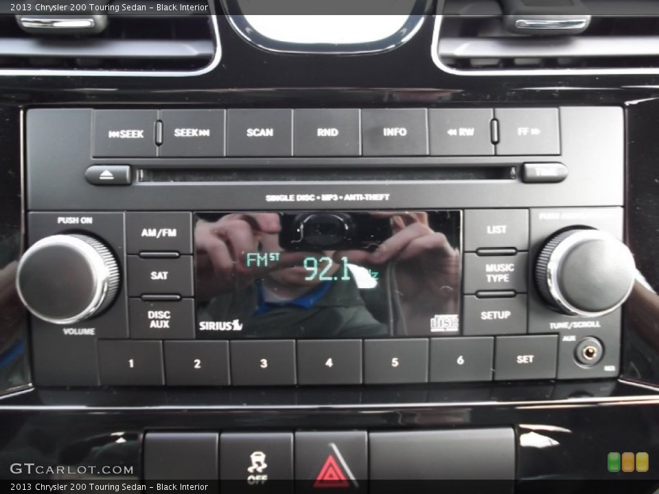 Black Interior Audio System for the 2013 Chrysler 200 Touring Sedan #74312018