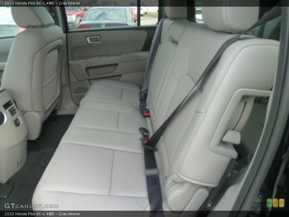 Gray Interior Rear Seat for the 2013 Honda Pilot EX-L 4WD #74314713