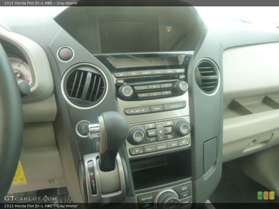 Gray Interior Controls for the 2013 Honda Pilot EX-L 4WD #74314868