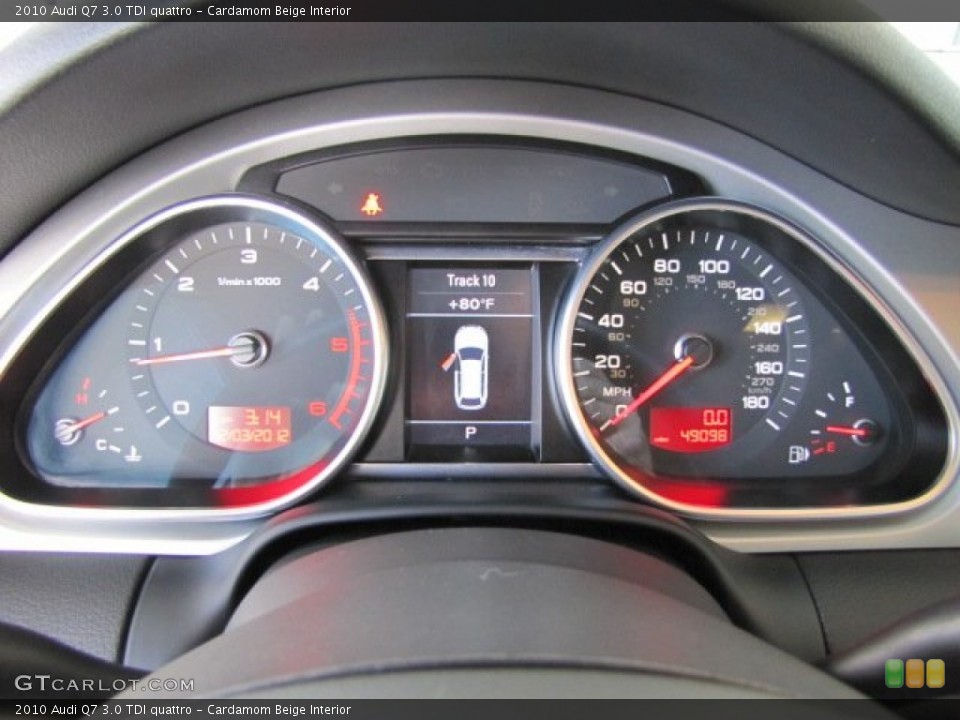 Cardamom Beige Interior Gauges for the 2010 Audi Q7 3.0 TDI quattro #74321747
