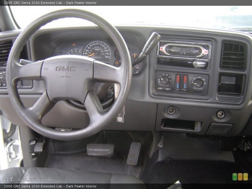 Dark Pewter Interior Dashboard for the 2006 GMC Sierra 1500 Extended Cab #74321915