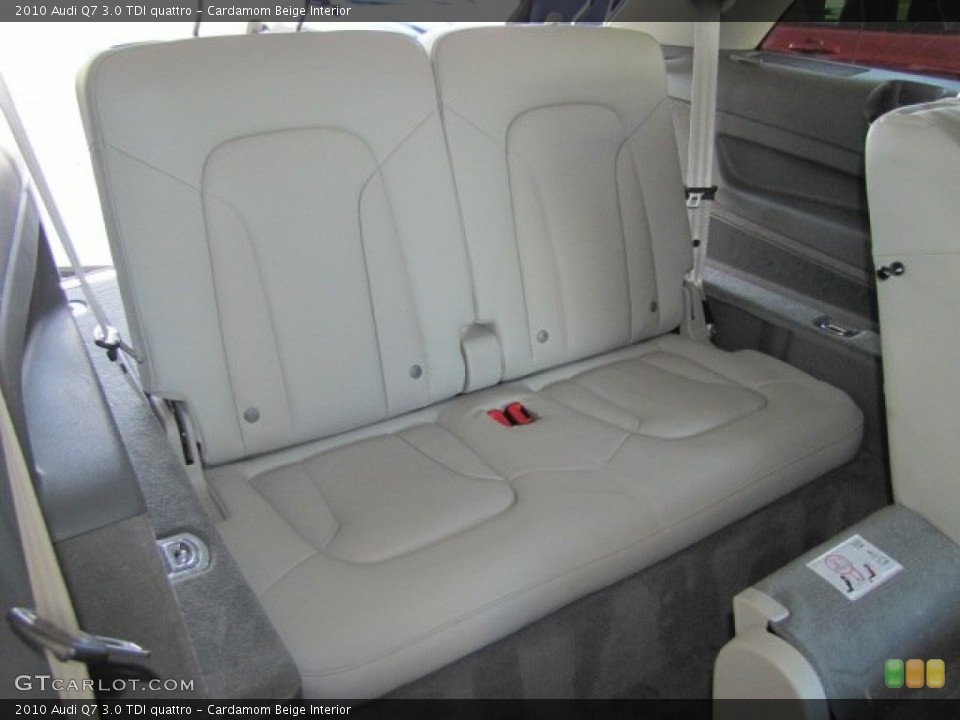 Cardamom Beige Interior Rear Seat for the 2010 Audi Q7 3.0 TDI quattro #74321990