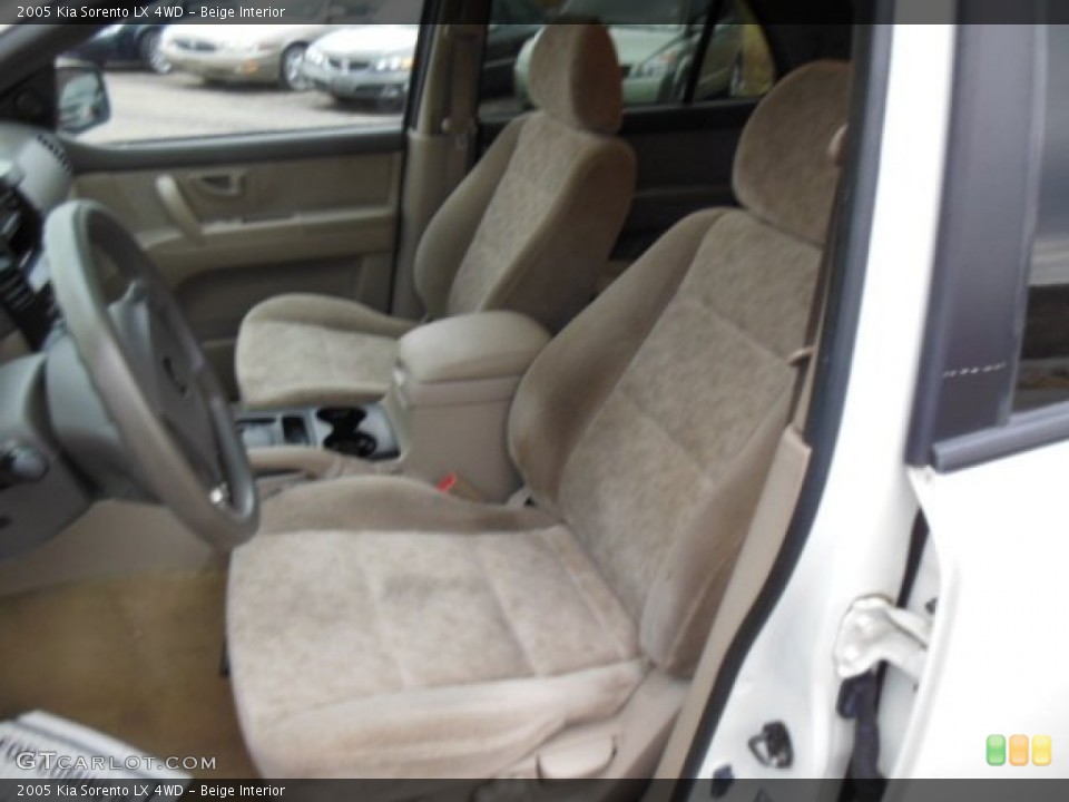 Beige Interior Front Seat for the 2005 Kia Sorento LX 4WD #74322698
