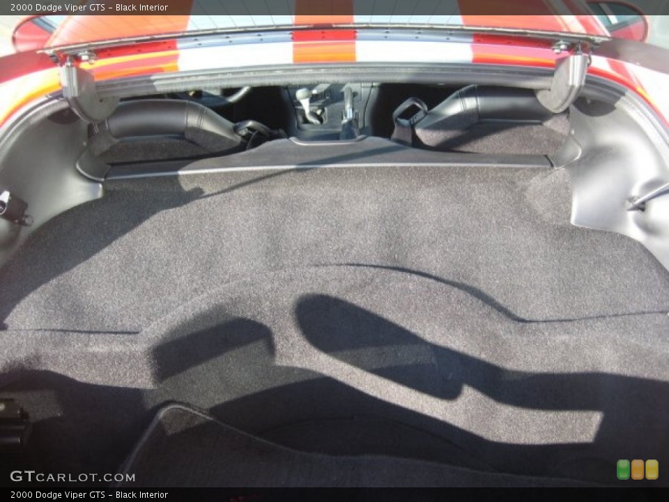 Black Interior Trunk for the 2000 Dodge Viper GTS #74334191