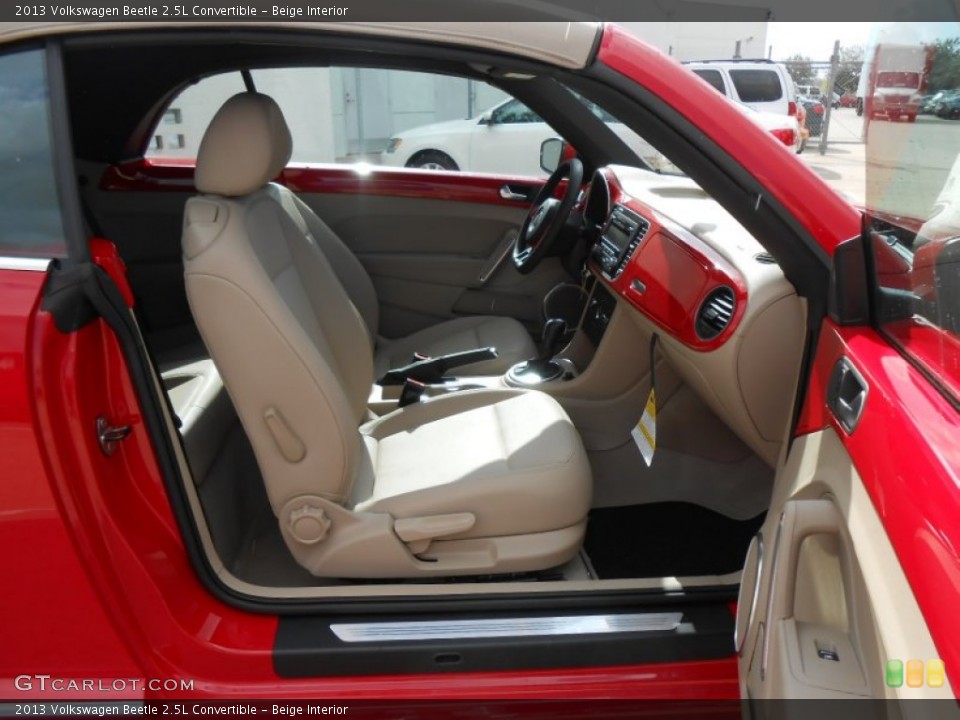 Beige Interior Photo for the 2013 Volkswagen Beetle 2.5L Convertible #74336836