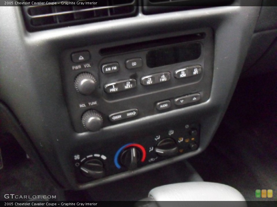 Graphite Gray Interior Controls for the 2005 Chevrolet Cavalier Coupe #74347607