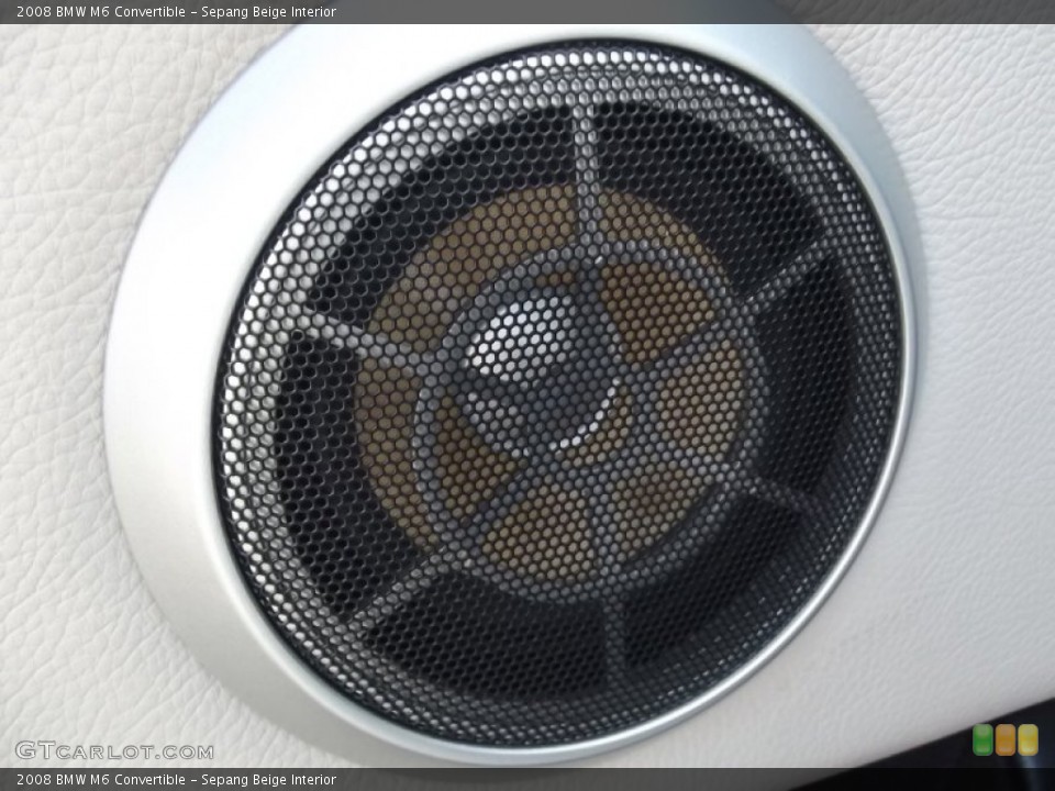 Sepang Beige Interior Audio System for the 2008 BMW M6 Convertible #74350382