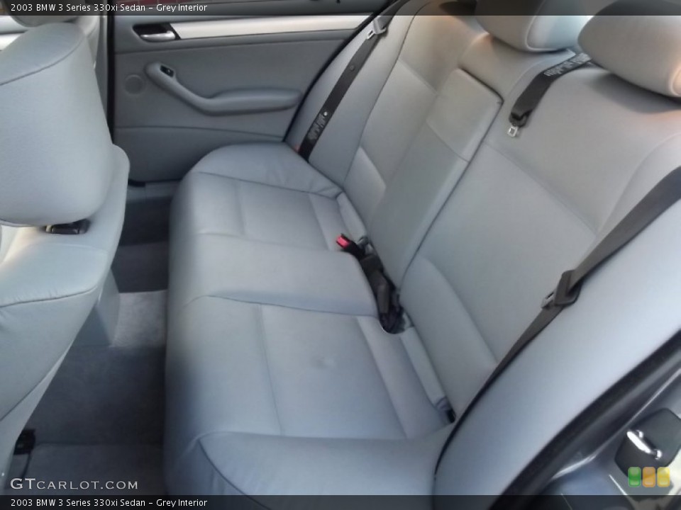 Grey Interior Rear Seat for the 2003 BMW 3 Series 330xi Sedan #74350748