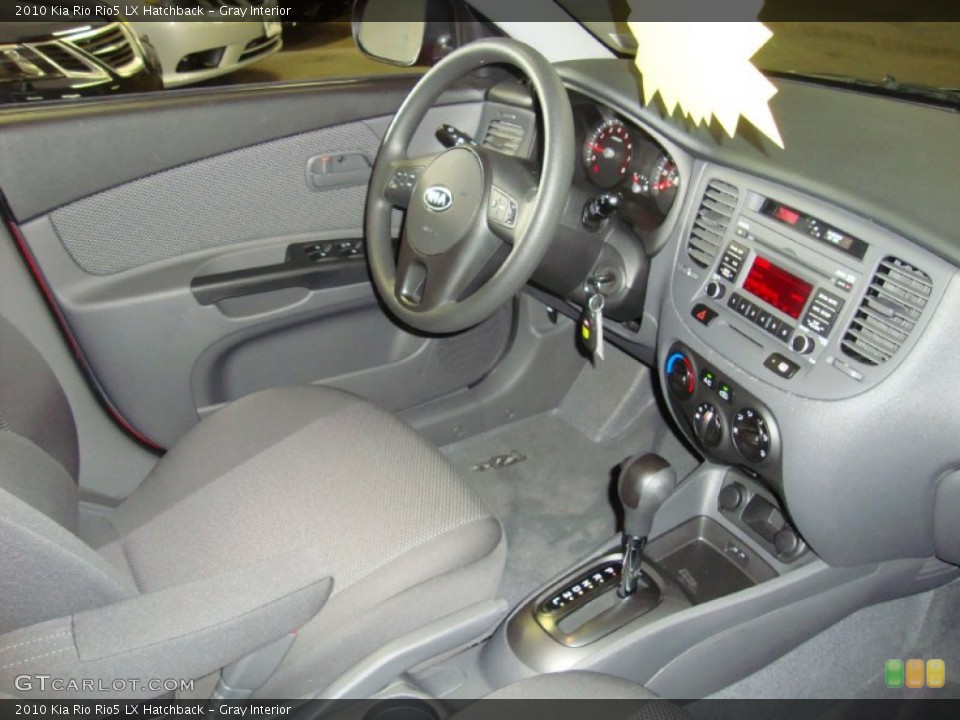 Gray Interior Photo for the 2010 Kia Rio Rio5 LX Hatchback #74356796