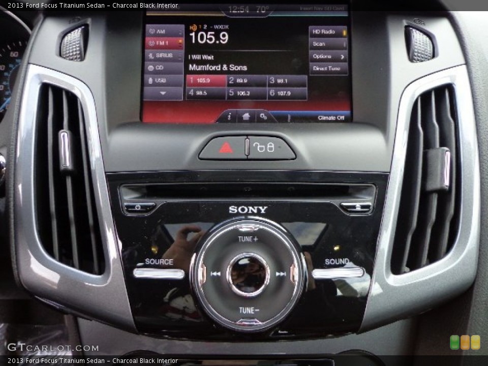 Charcoal Black Interior Controls for the 2013 Ford Focus Titanium Sedan #74384437