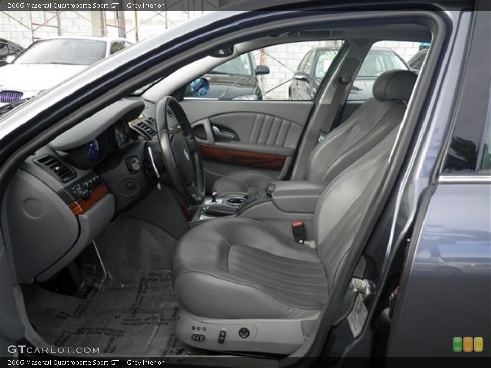 Grey Interior Front Seat for the 2006 Maserati Quattroporte Sport GT #74390005